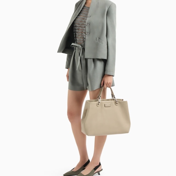 *NWT* Emporio Armani Black Jacket w/Asymmetrical hem - Picture 7 of 16